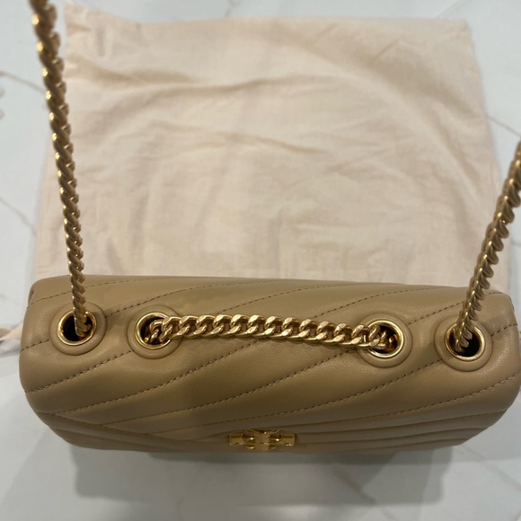 Tory Burch Small Kira Sand Beige Chevron Shoulder Bag, Great Used Condition - Picture 10 of 16